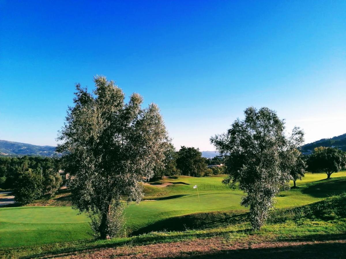 הוילה אמרנטה Casa Do Golfe By Vinteoito מראה חיצוני תמונה